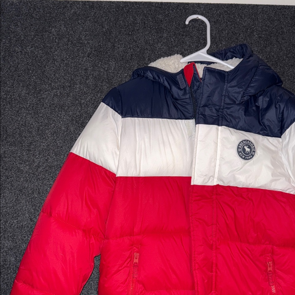 Abercrombie Kids Navy, Red and white Puffer  Jacket w/sherpa lining 15/16 - Picture 6 of 11